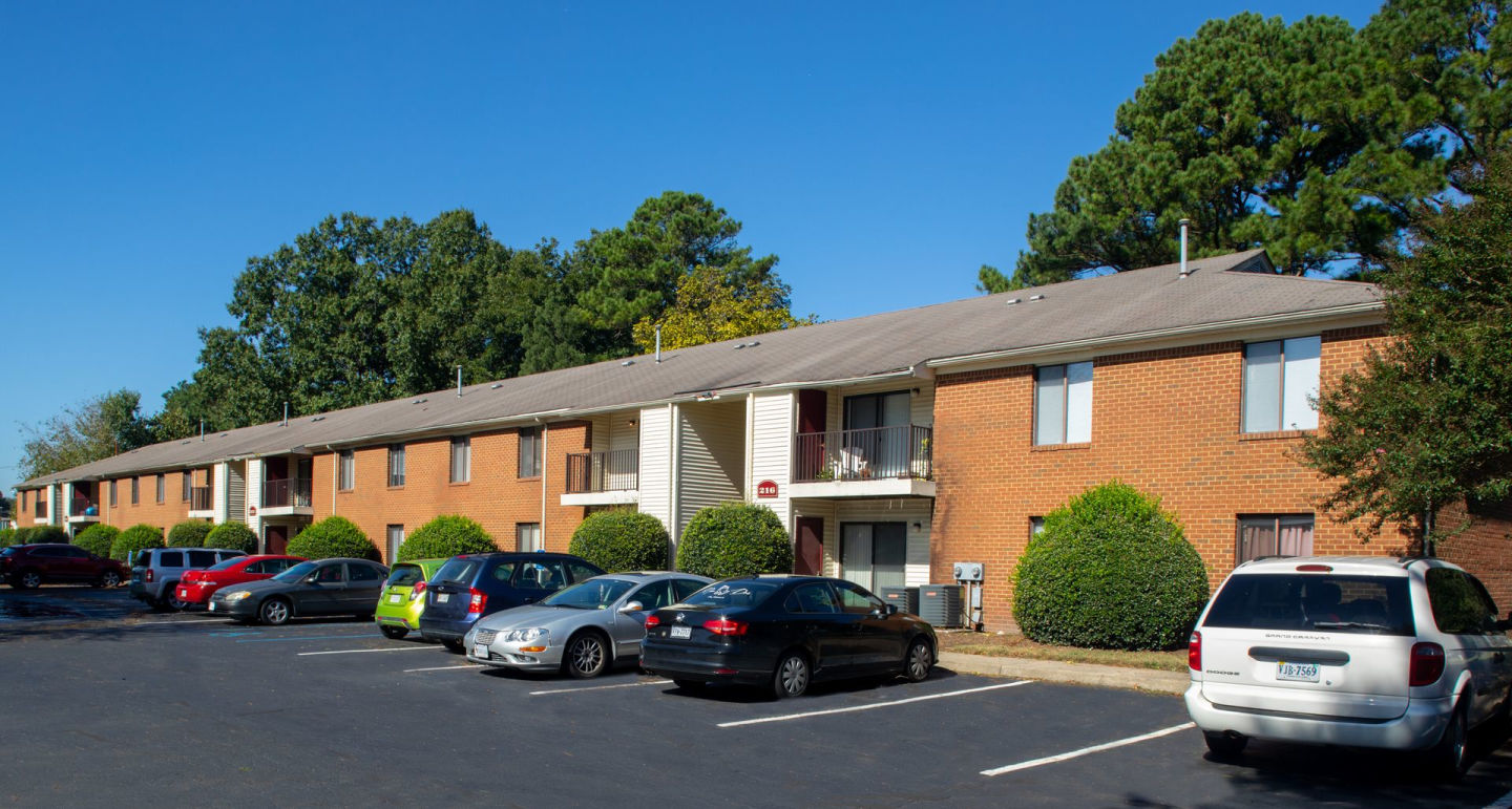 Willow Oaks Image 5