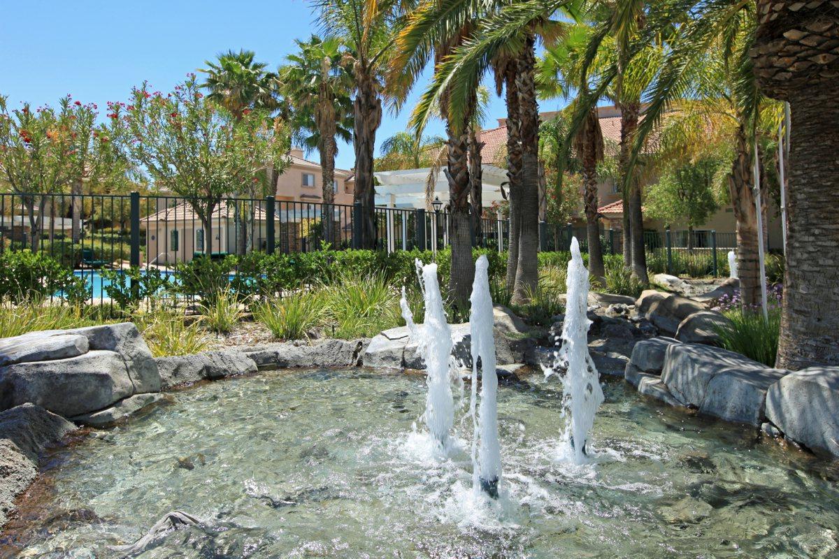 Colony Townhomes Image 13