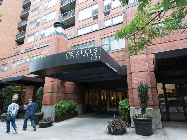 Essex House Image 18