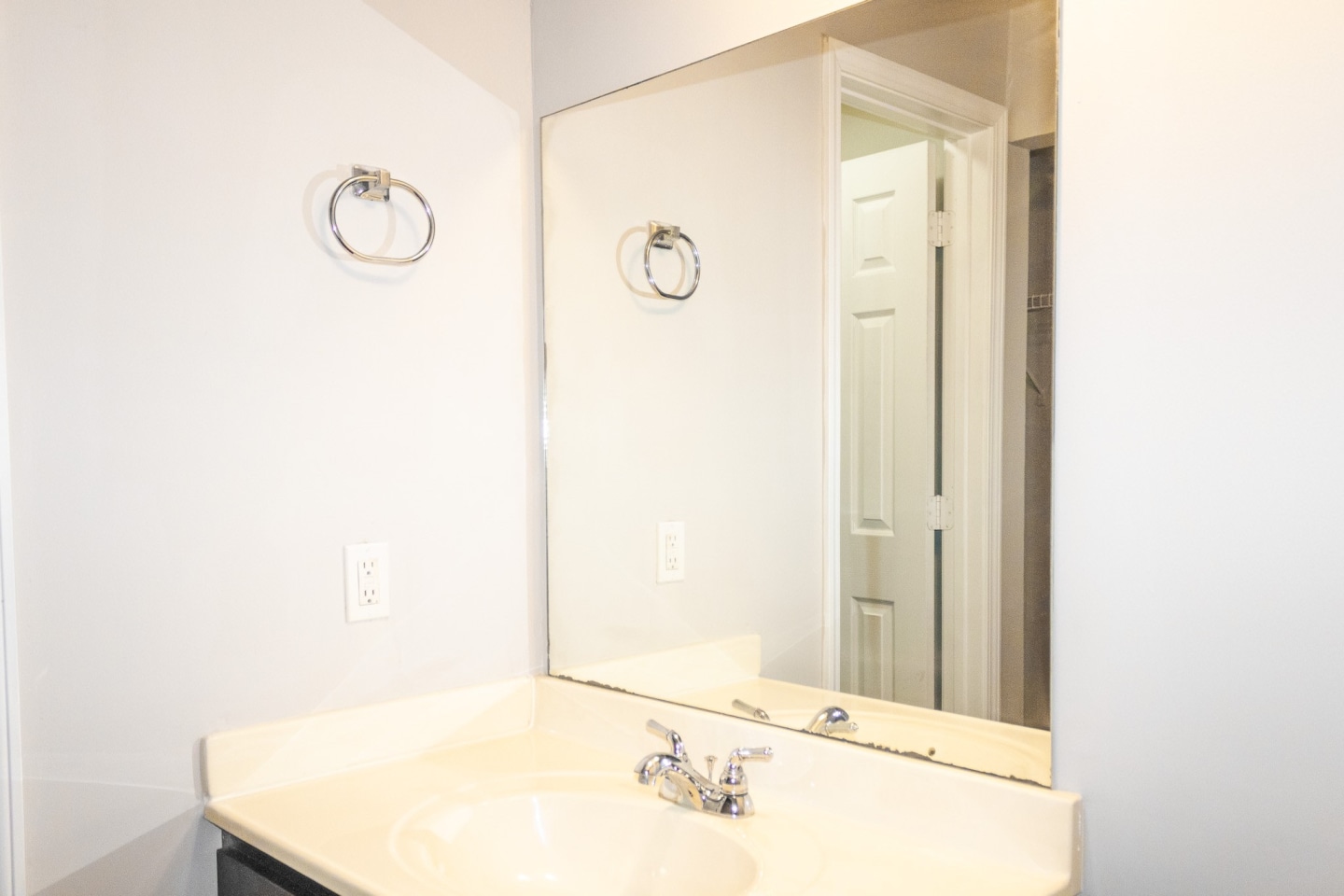 Bridgepointe Crossing Image 20