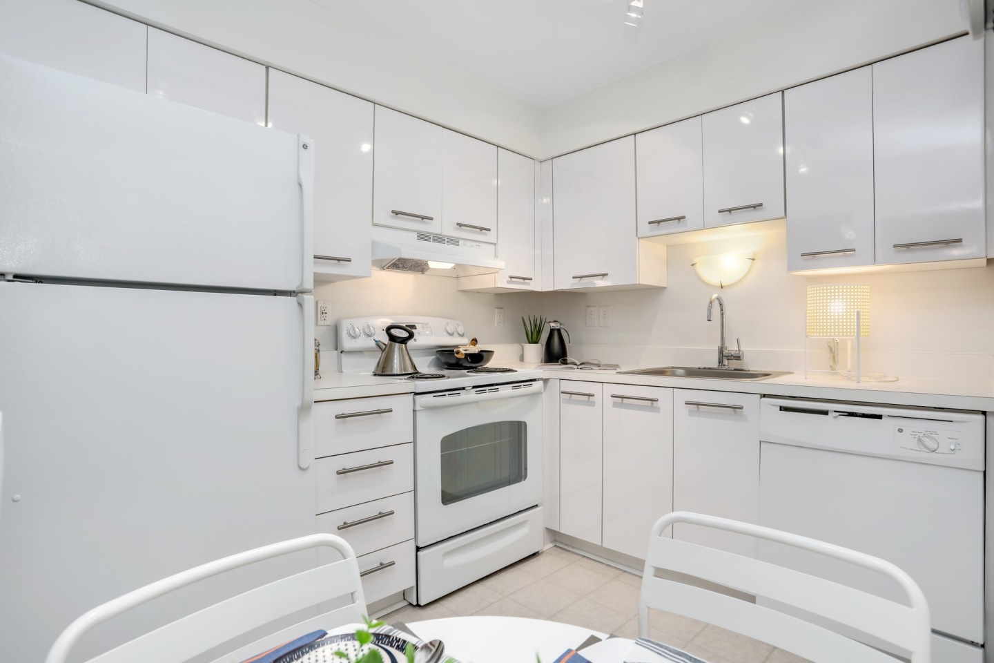 Saddle Creek Image 34