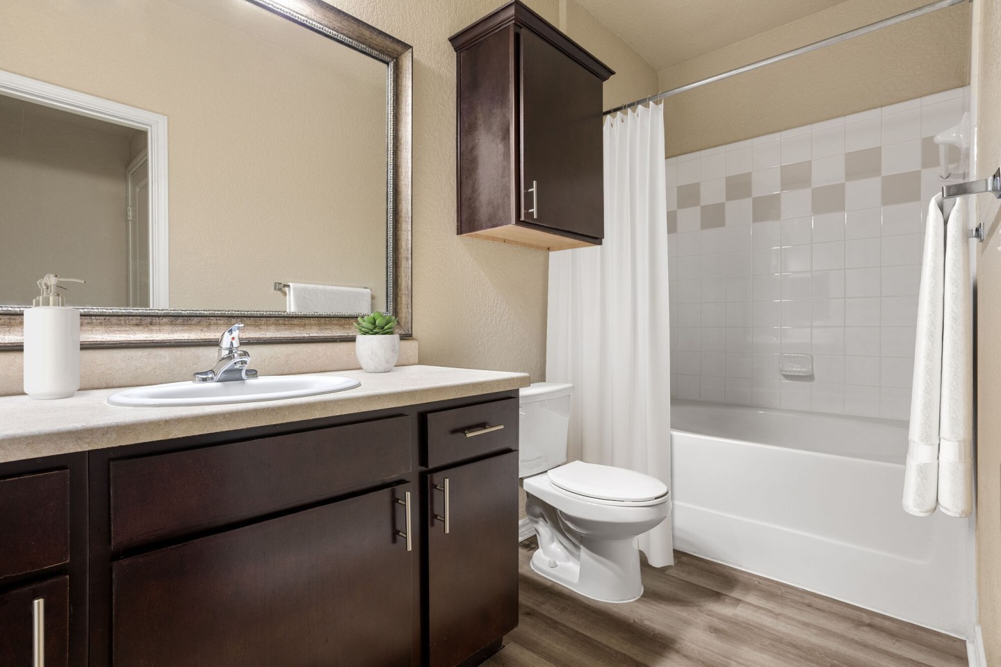 West Oaks Image 11