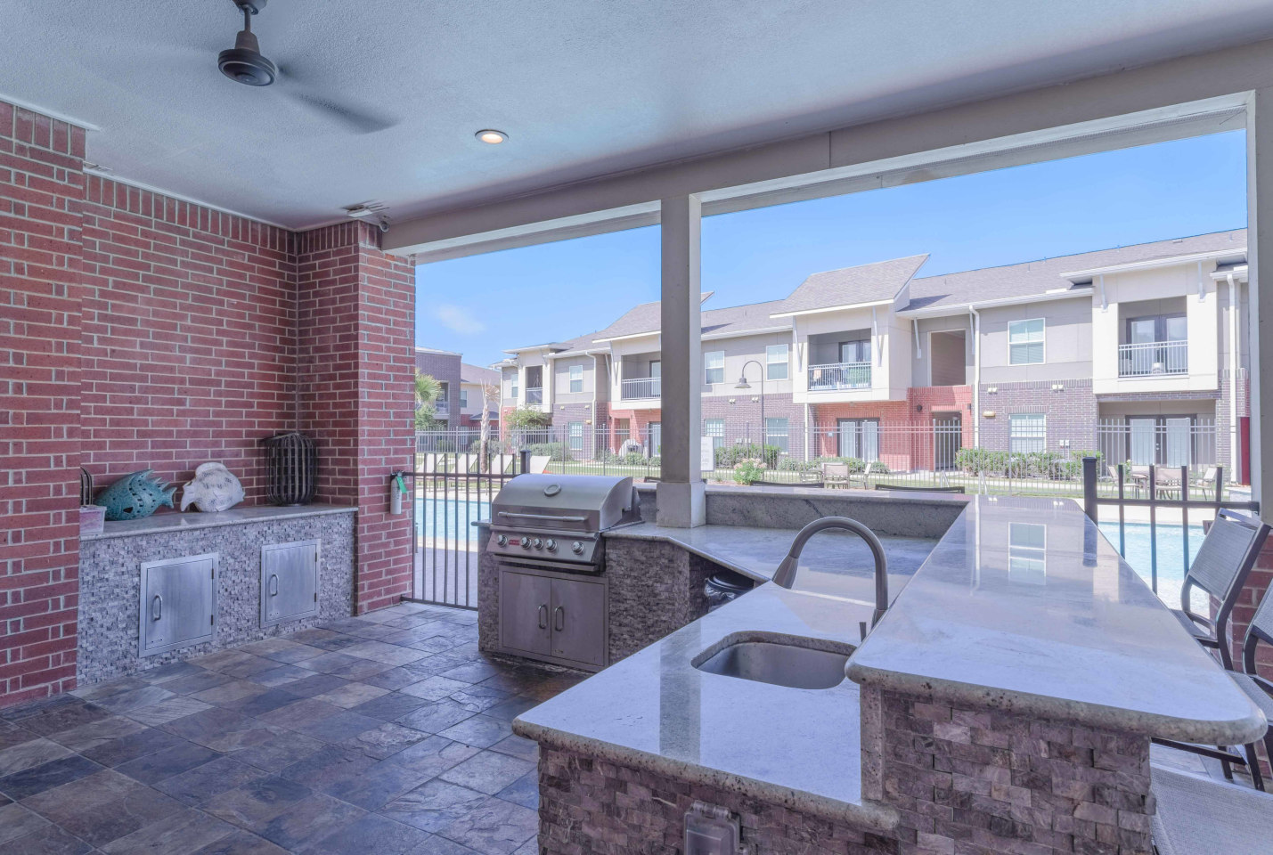 Century Palm Bluff Image 11