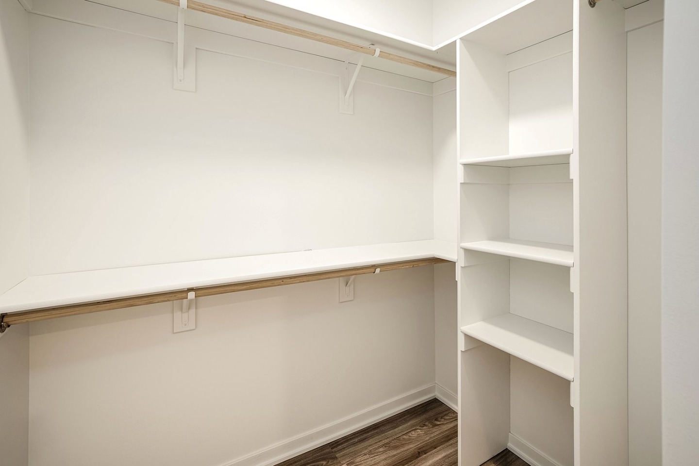 148th Place Apartments Image 19