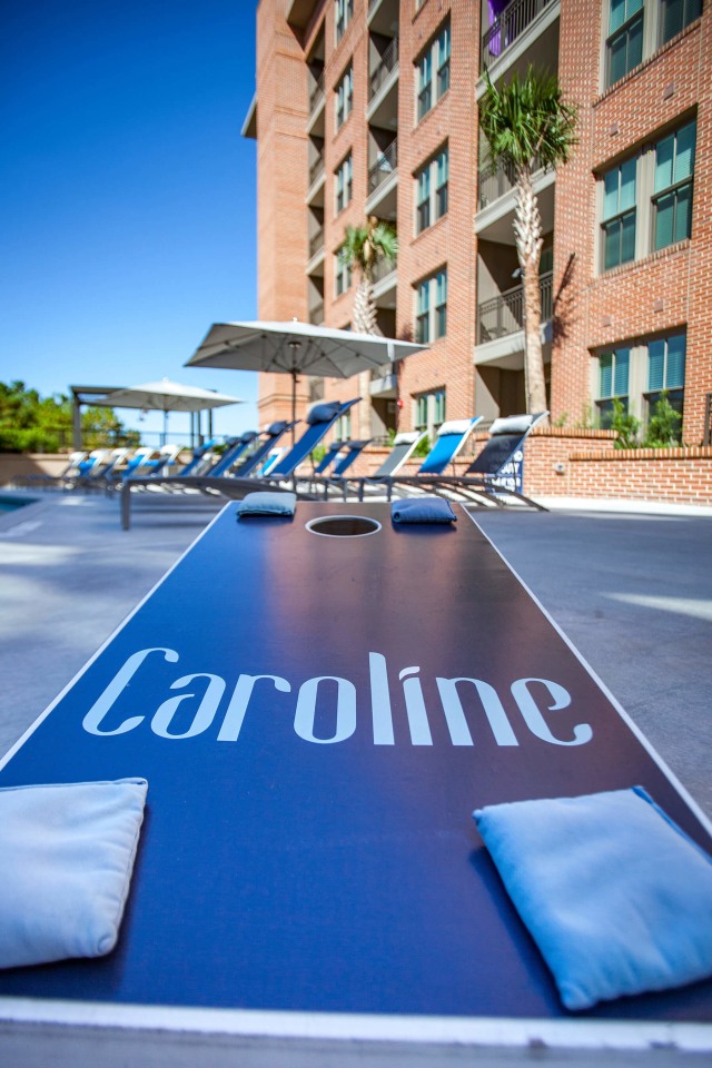 Caroline Image 28