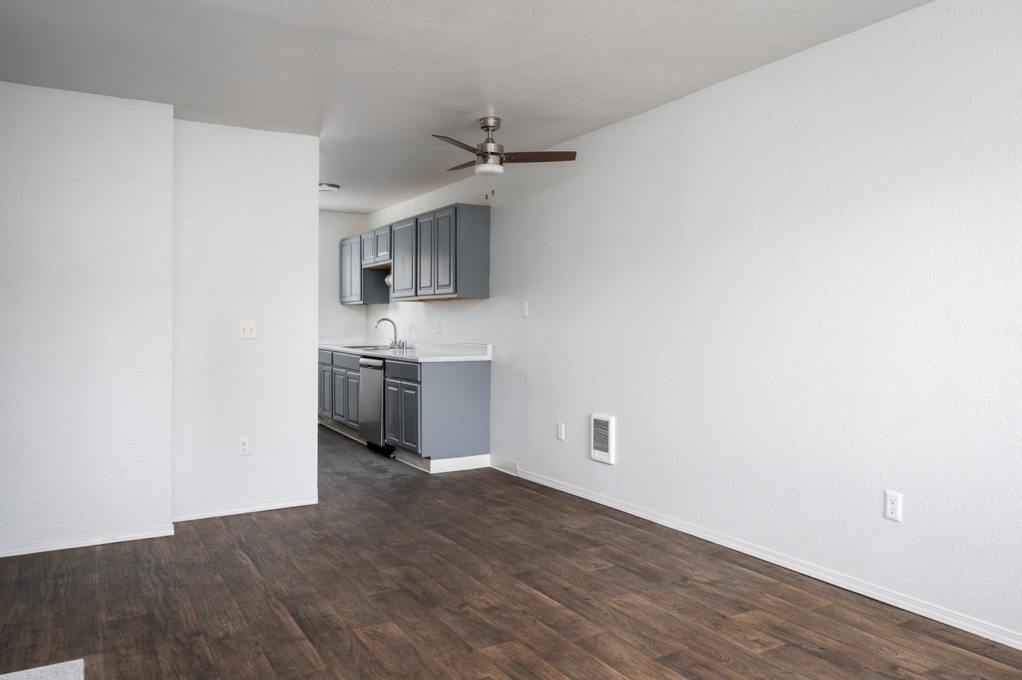 Kentwood Apartments Image 2