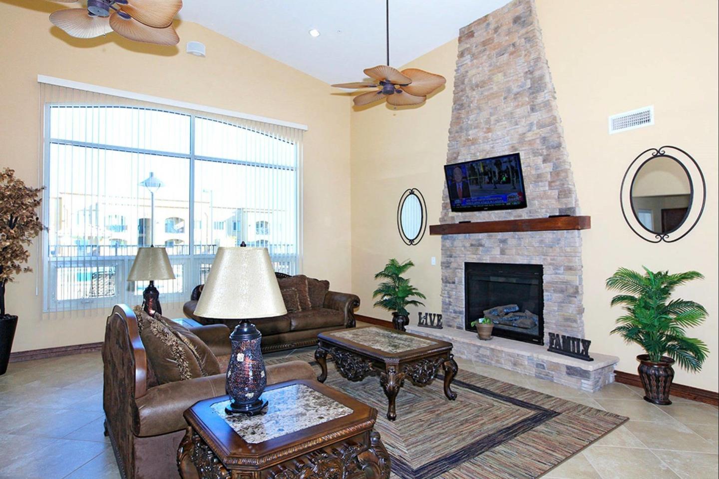 Raintree Apartments Image 18
