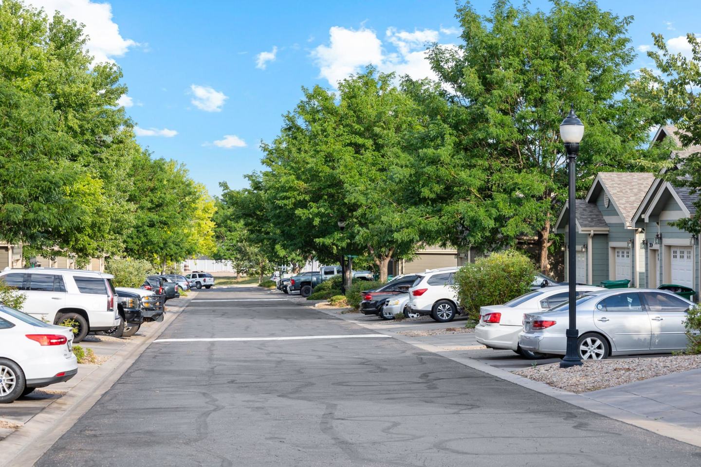 Arbor Garden Townhomes Image 16