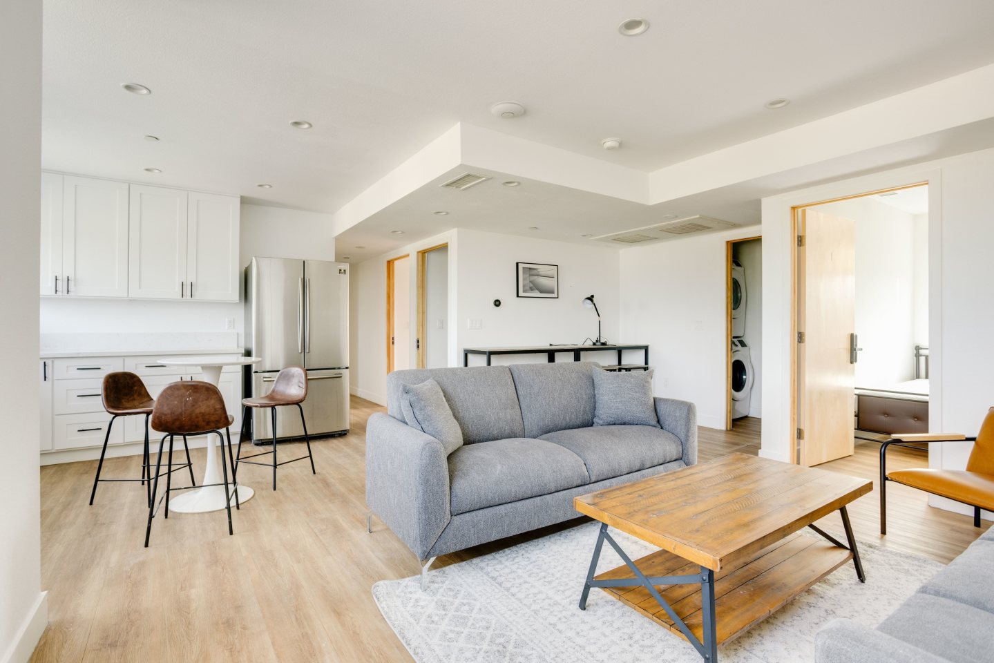 1620 W 35th Place - Co-Living Image 5