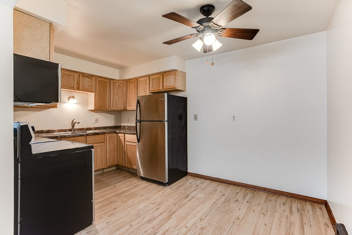 Mark Court Apartments Image 18
