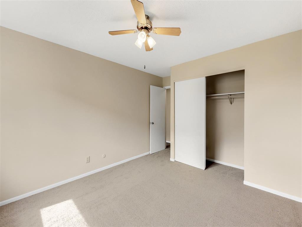 Oak Valley Apartments Image 32