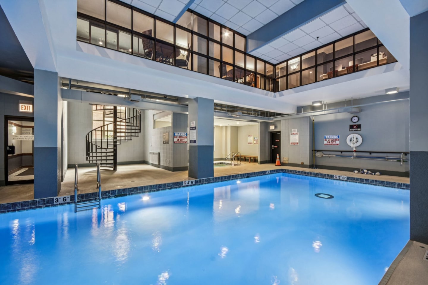 100 West Chestnut Apartments Image 41