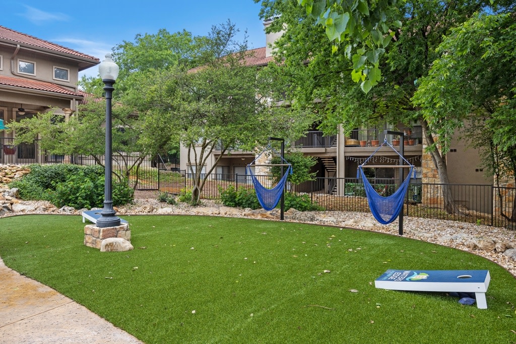 Waters Edge Apartment Homes Image 79
