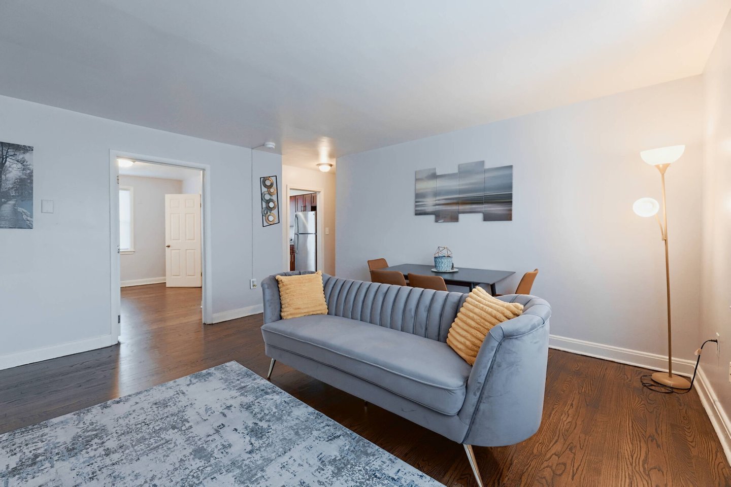 Loch Raven Village Apartments Image 43