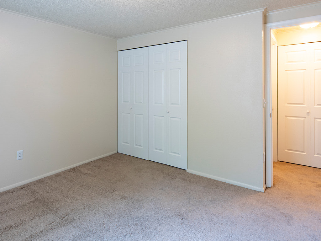 Brookdale Apartments Image 11