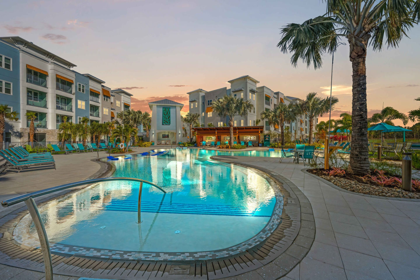 Mallory Square Apartments Image 44