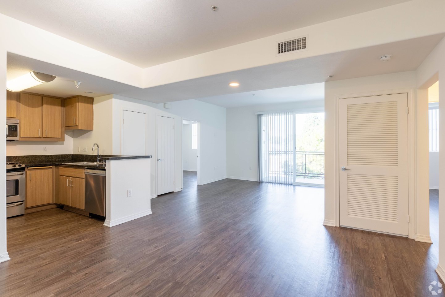 Legacy Apartments Image 8