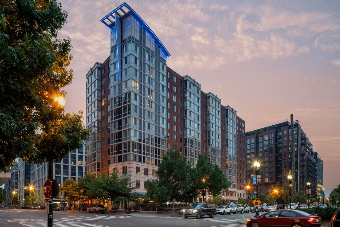 909 Apartments Image 34
