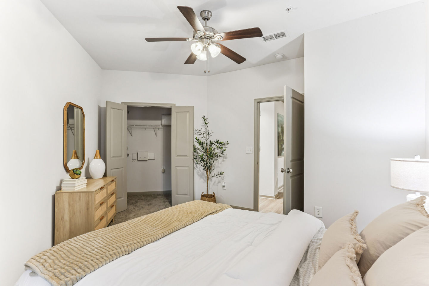 Avana Uptown Image 14