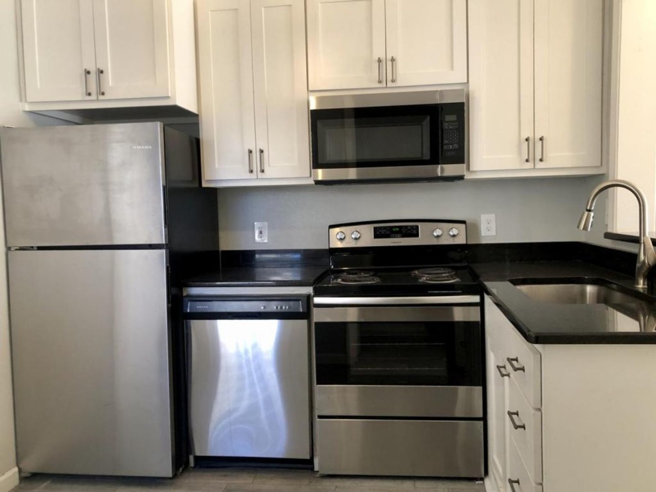 1431 Lipscomb Image 1