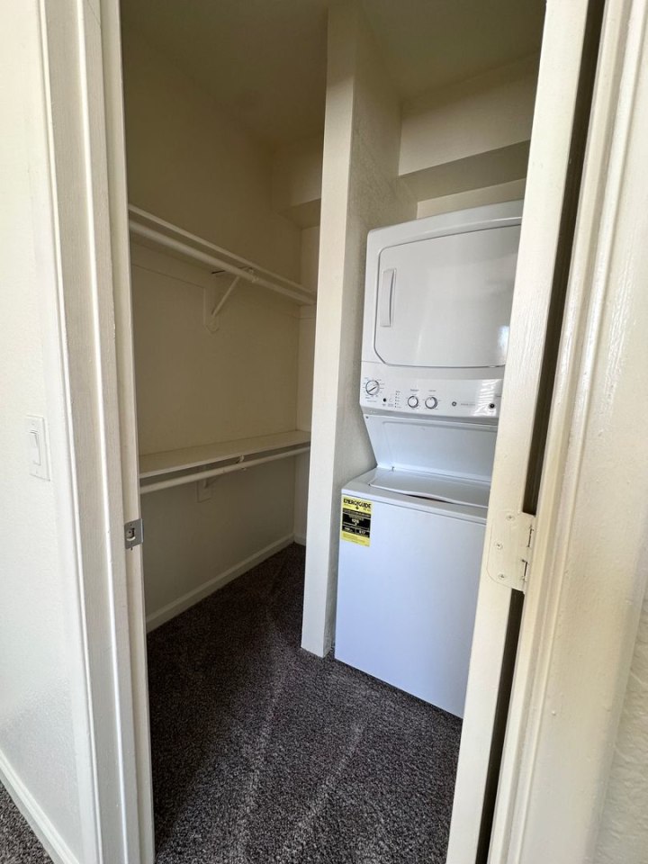 Juniper Canyon Apartments Image 14