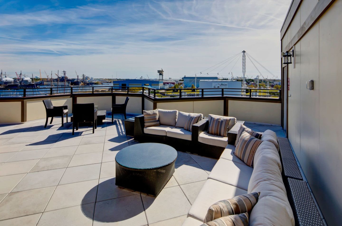 Harbor Vista at Crawford Street Image 18