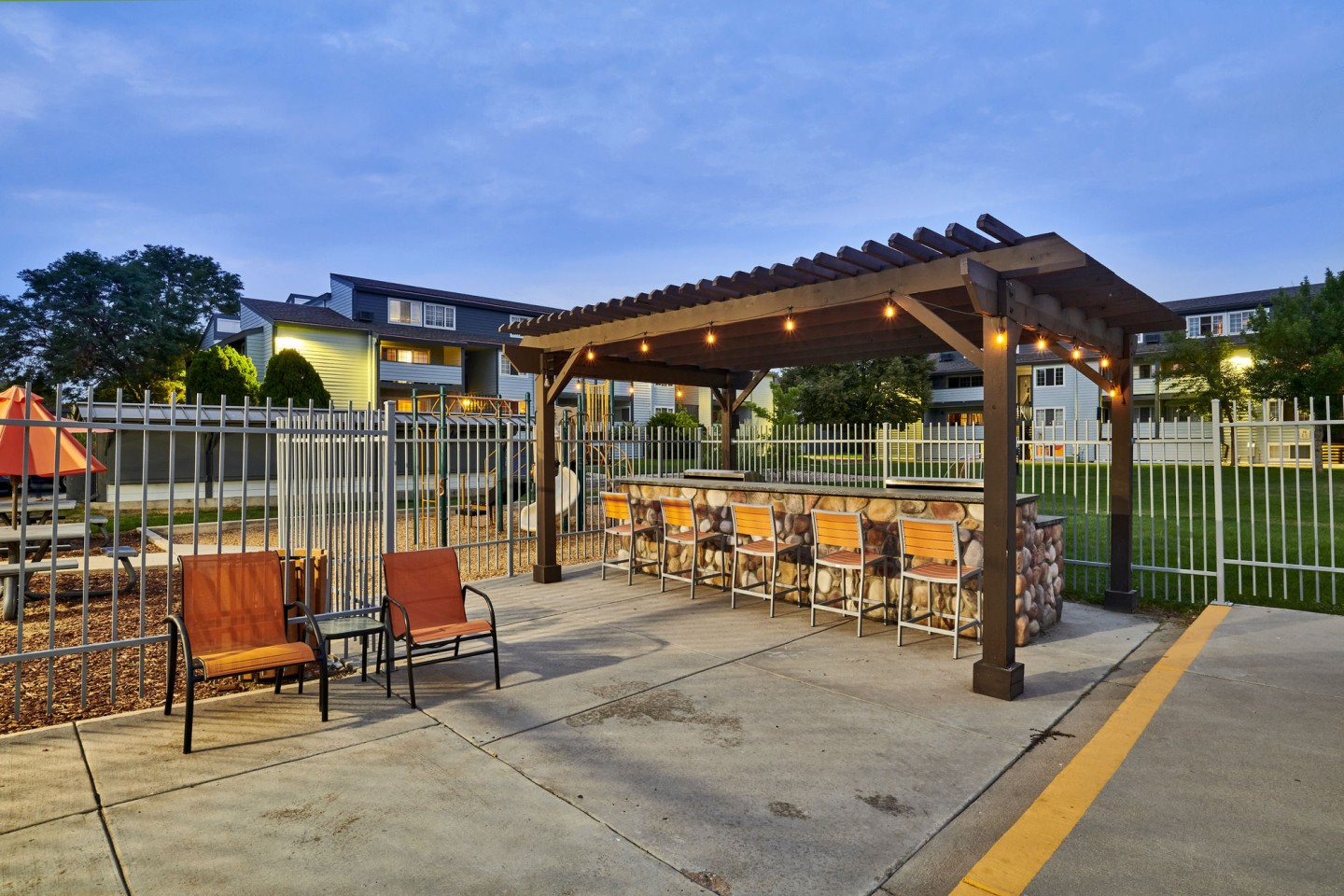 Lowry Heights Image 31