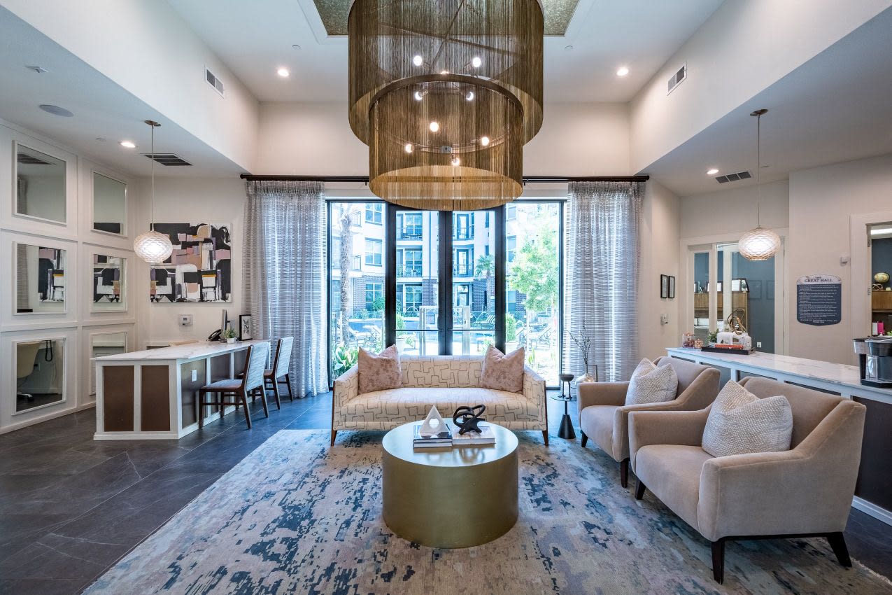 Luxia Swiss Avenue Image 27