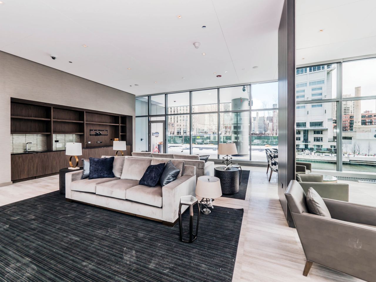 Wolf Point West Image 24