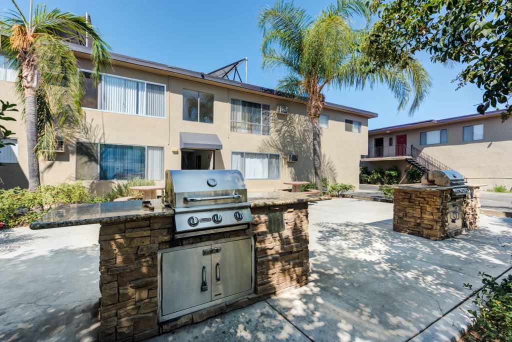 Parthenia Terrace Apartments Image 33