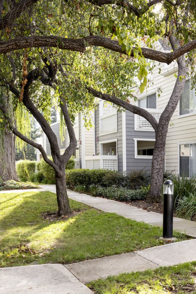 Alderwood Apartments Image 25