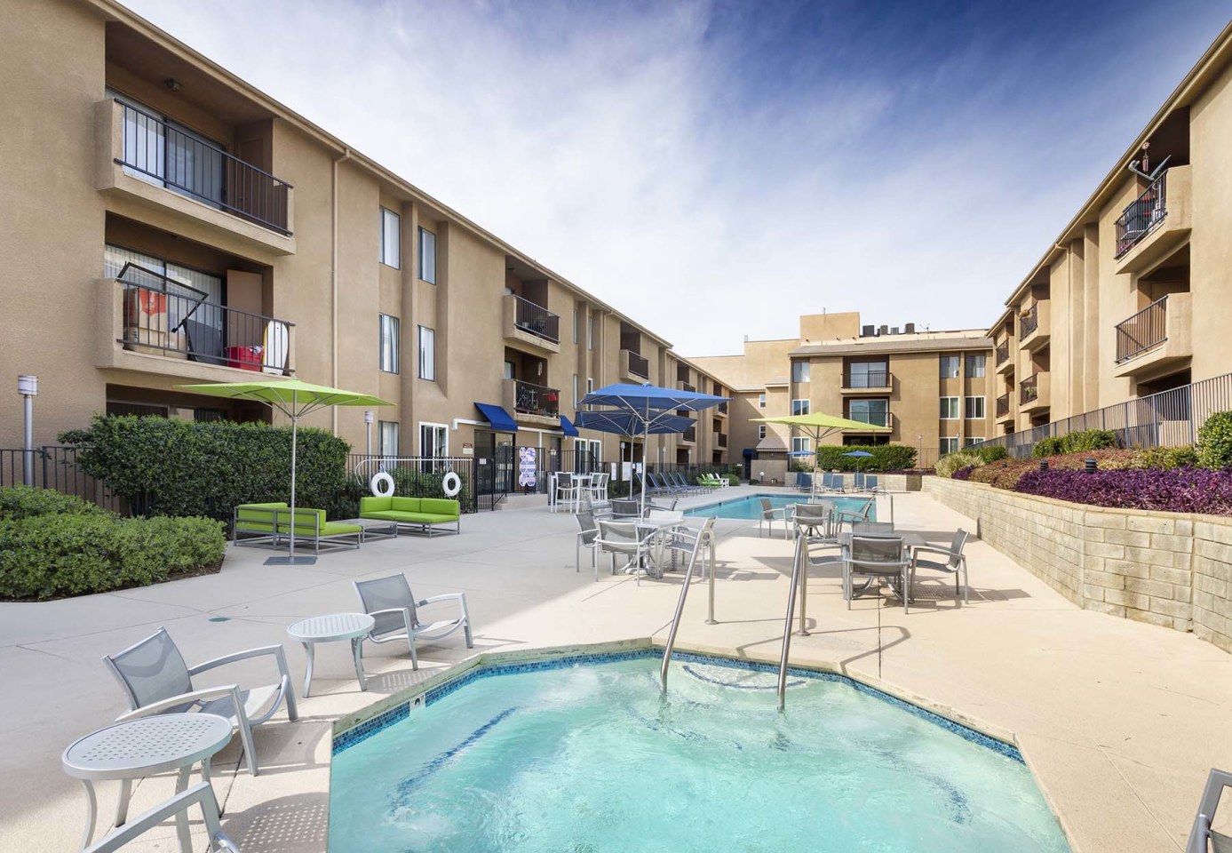 Northridge Gardens Image 1