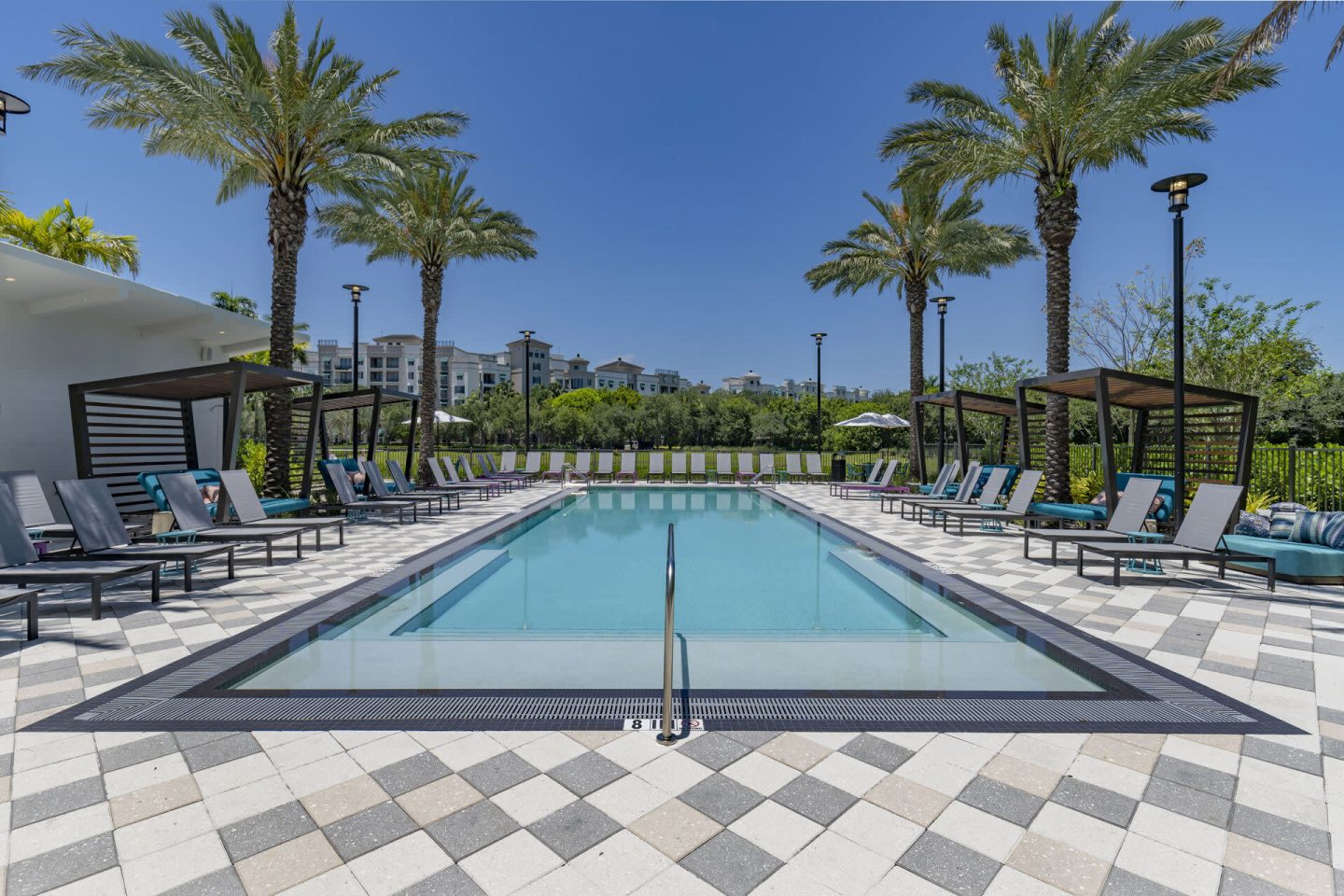 The Rise at Plantation Walk Image 8