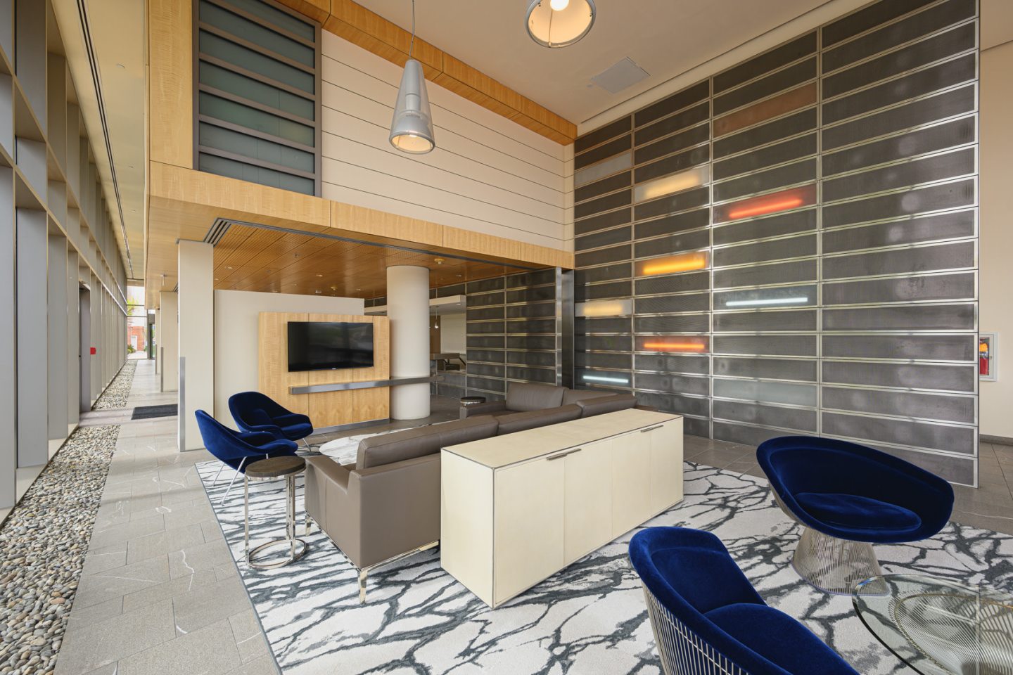 Residences Christina Landing Image 12