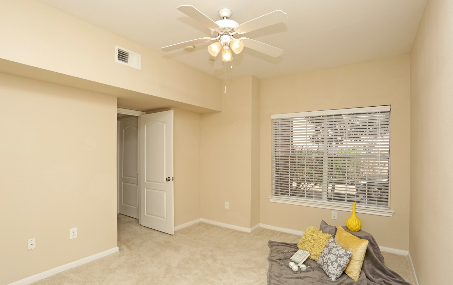 Ashley House Image 12