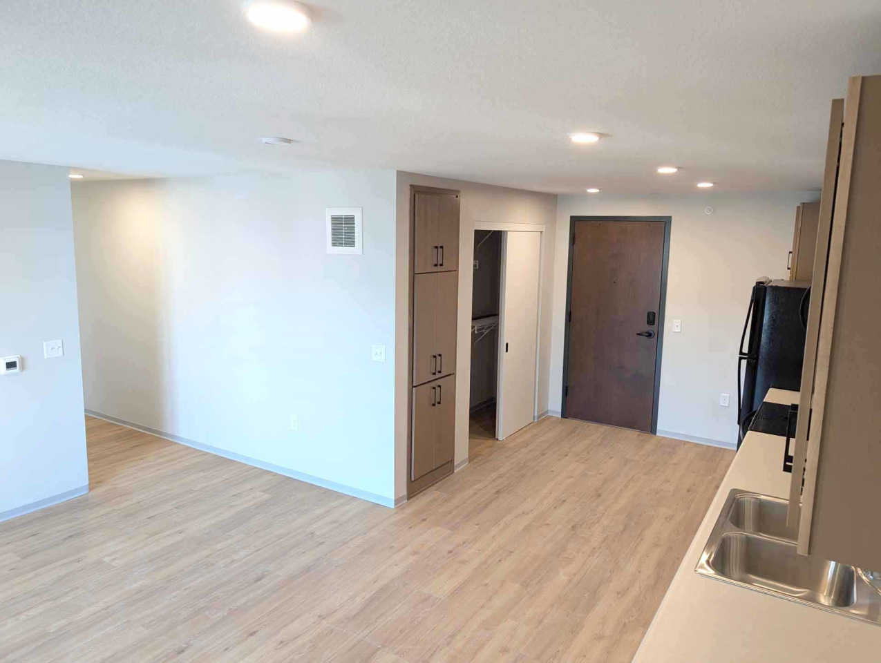 Lake Street Dwelling West - Affordable Housing Image 22