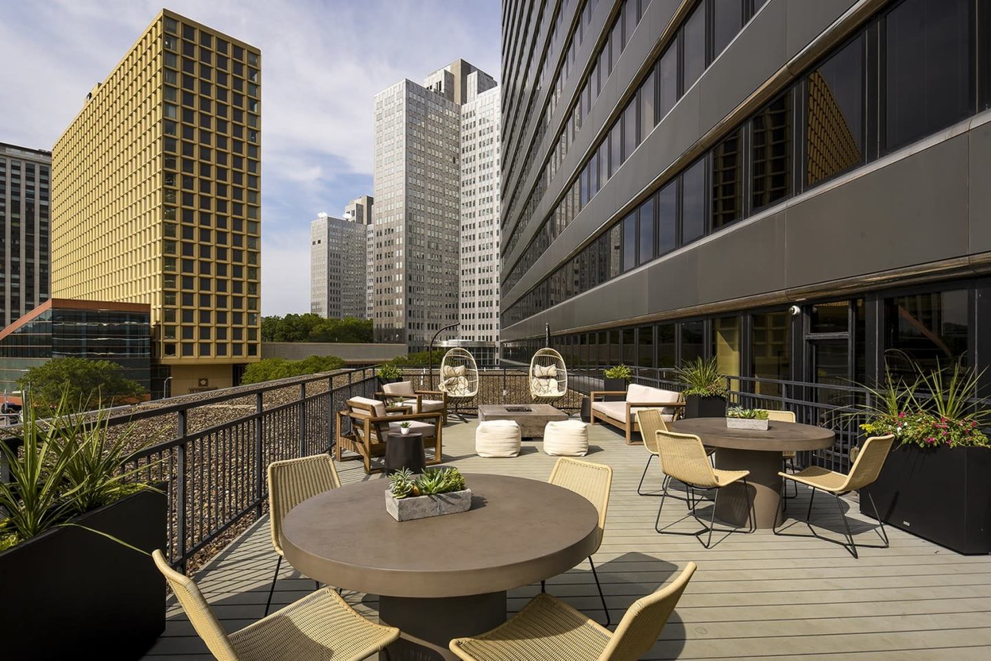 Apartments at River View Image 13