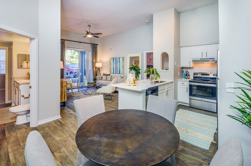 Uptown Village Apartments Image 8