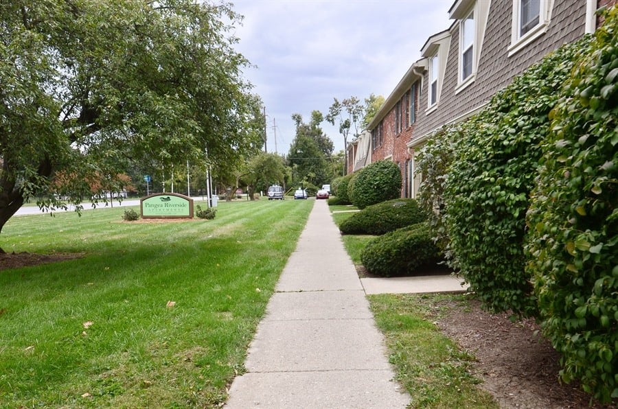 Riverside Image 23