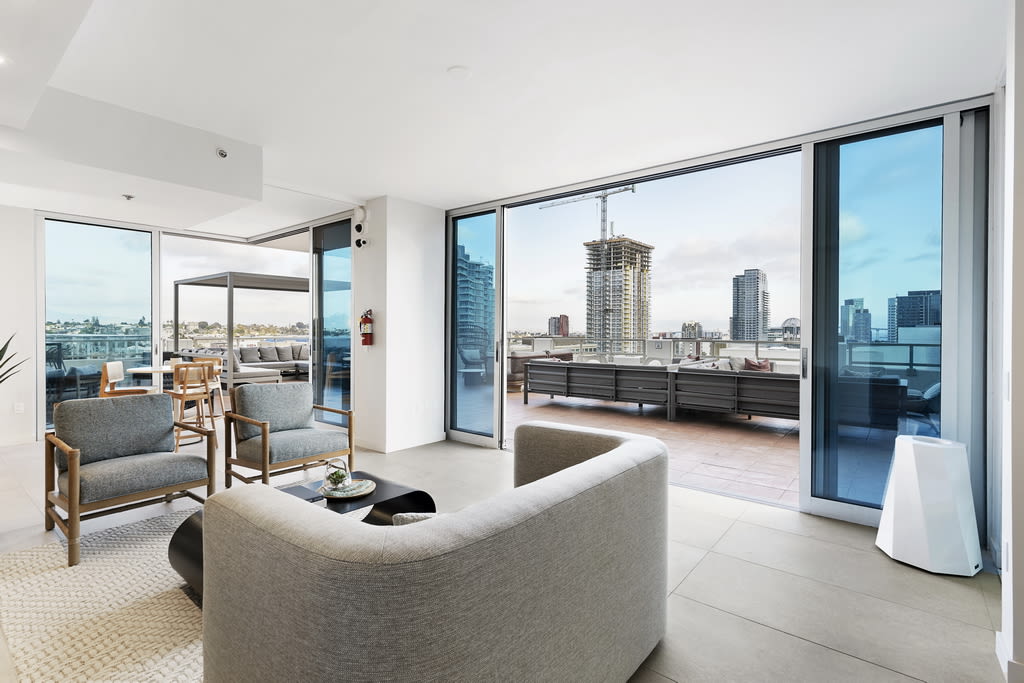 Vantage Pointe Image 17