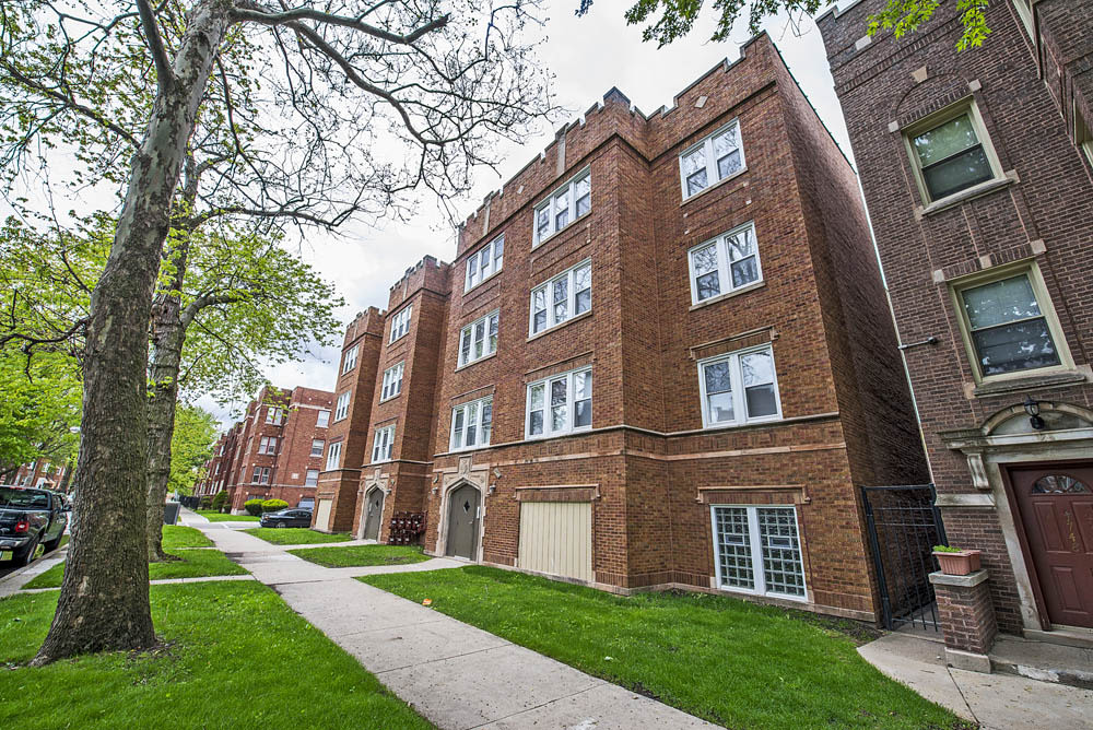 7752 S CORNELL AVE Image 10
