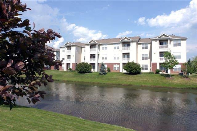 Remington Apartment Homes Image 4
