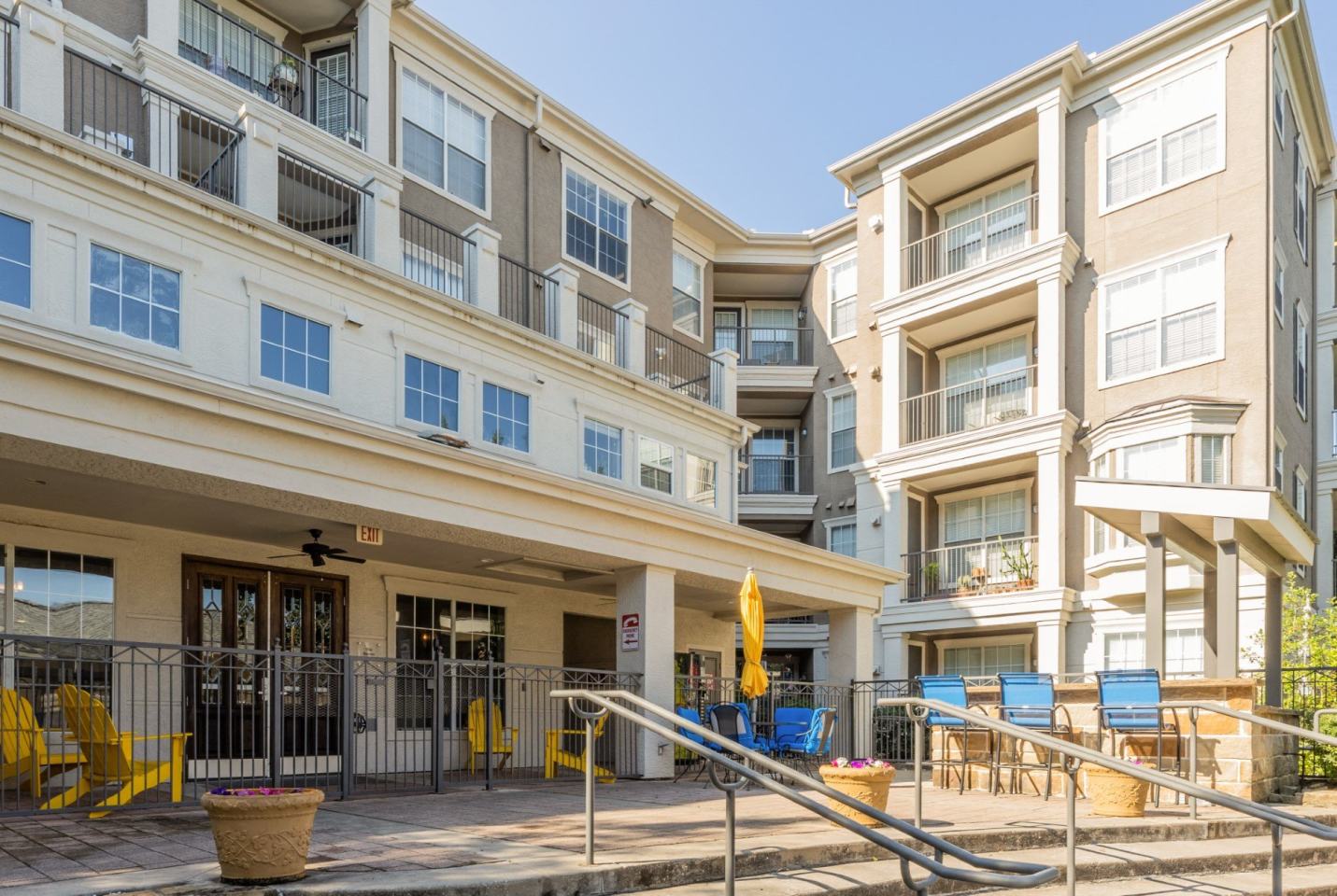 Encore at Buckingham - Senior Housing Image 8