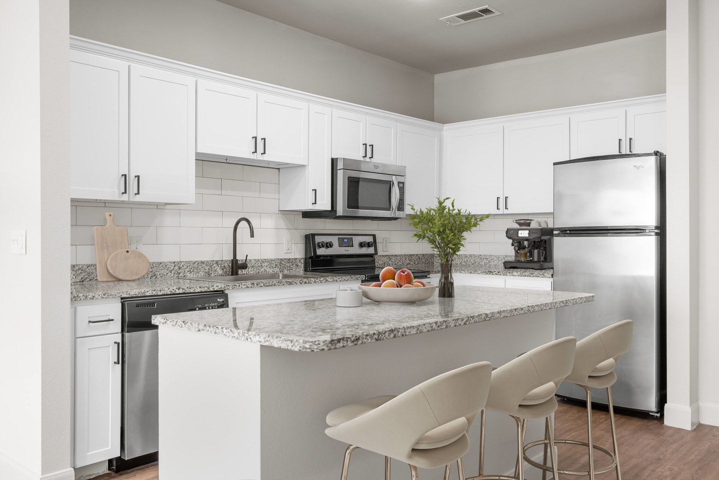 Bell Gateway Village Image 38