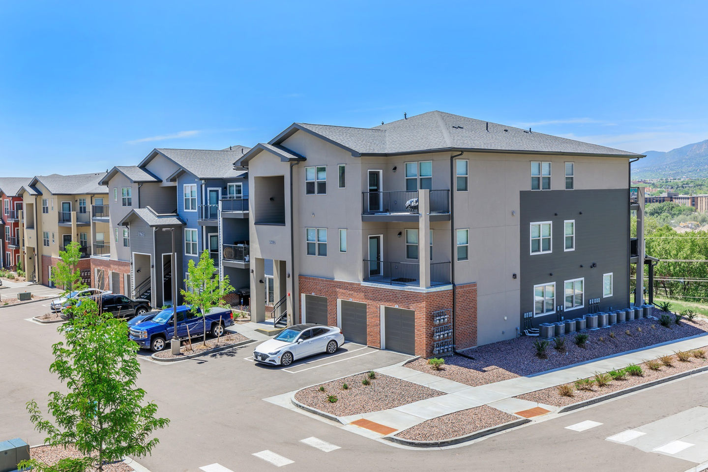 Polaris Peak Apartments Image 13