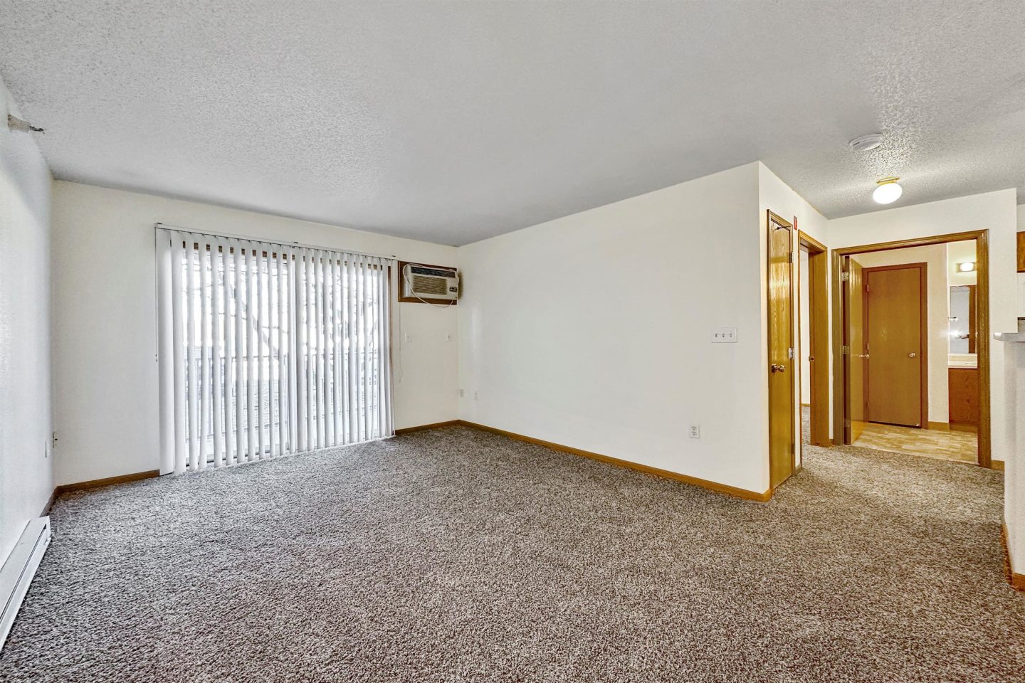 Somerset Apartments Image 10