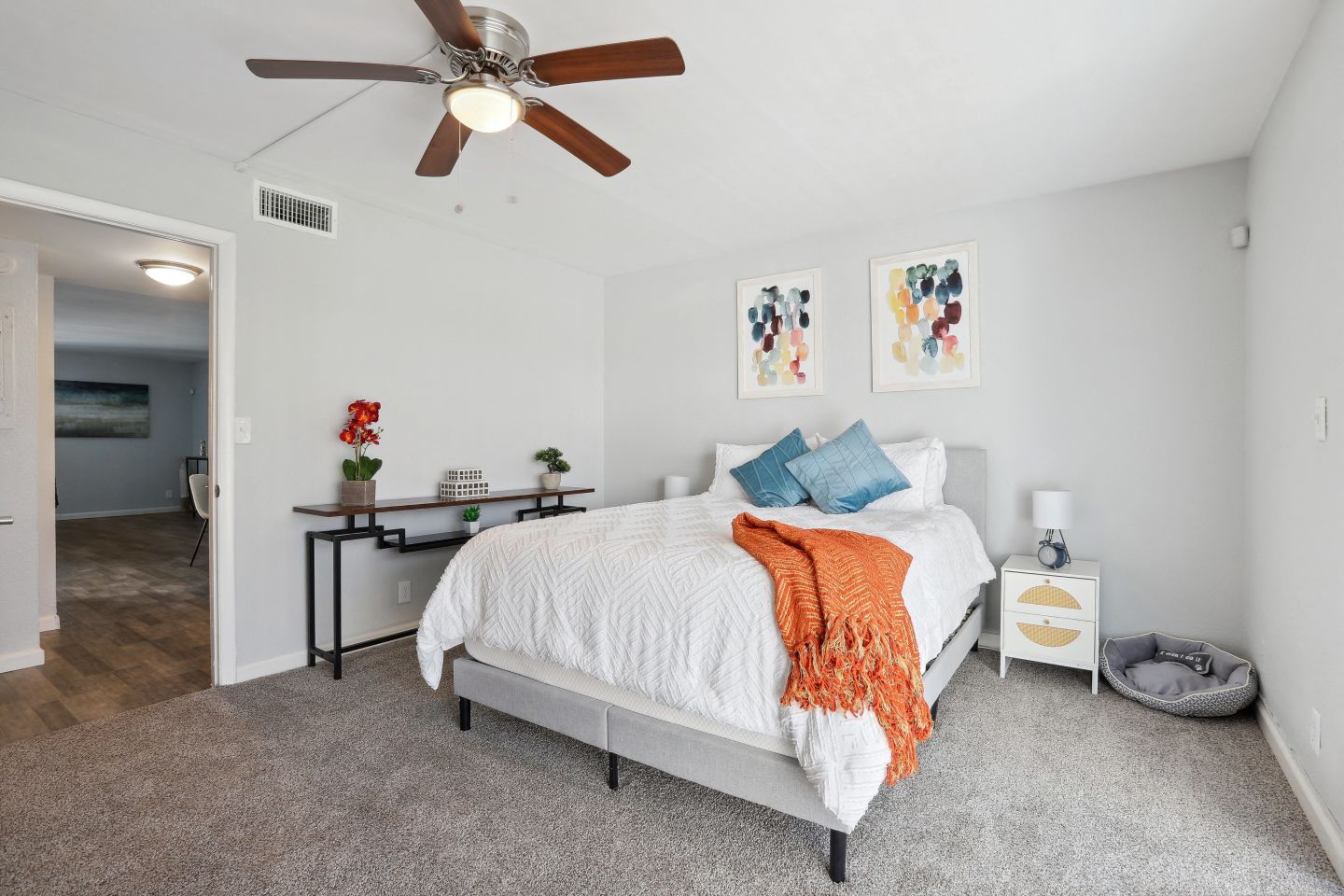 The Oceanaire Image 15