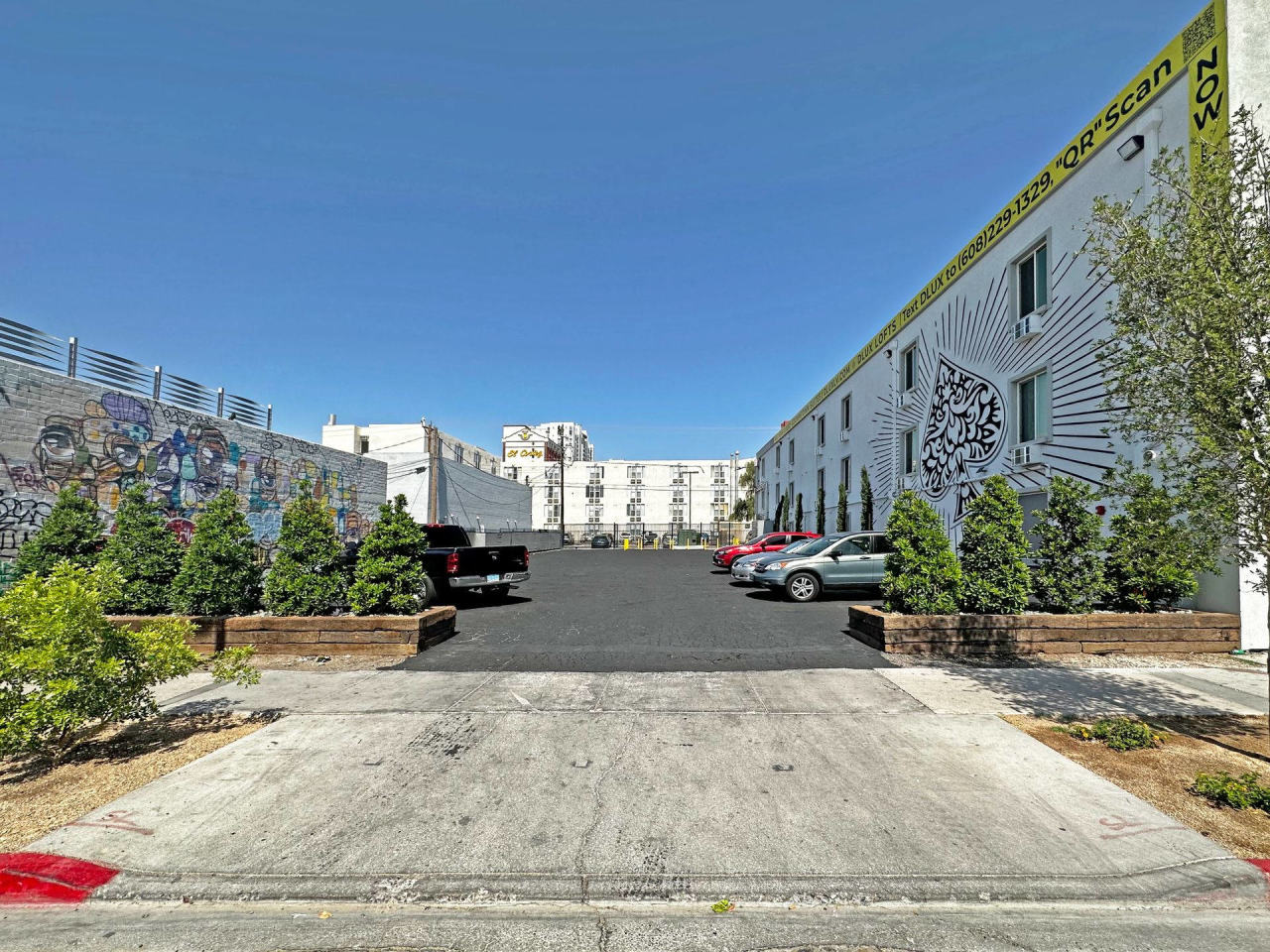 DLUX Lofts Image 19