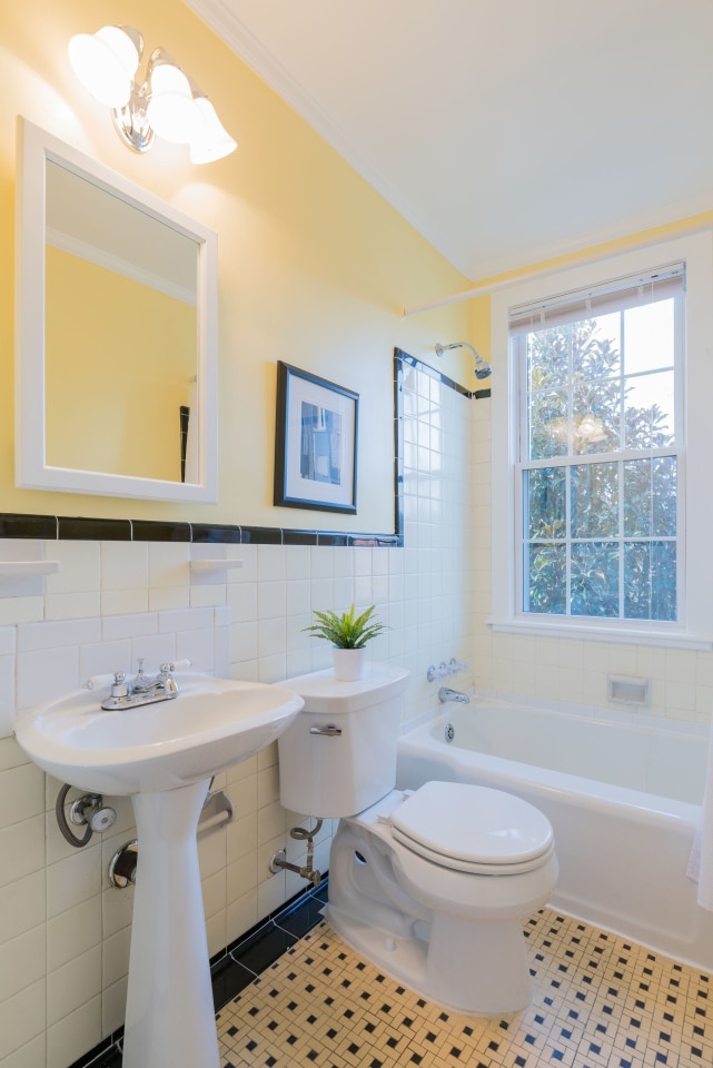 Manor House Apartments Image 21