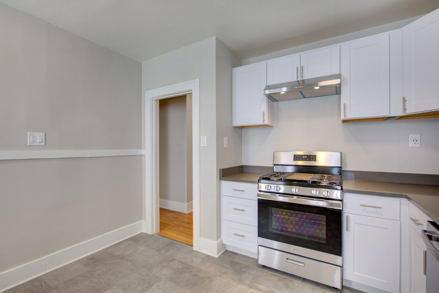 1035 Pearl Street Image 5